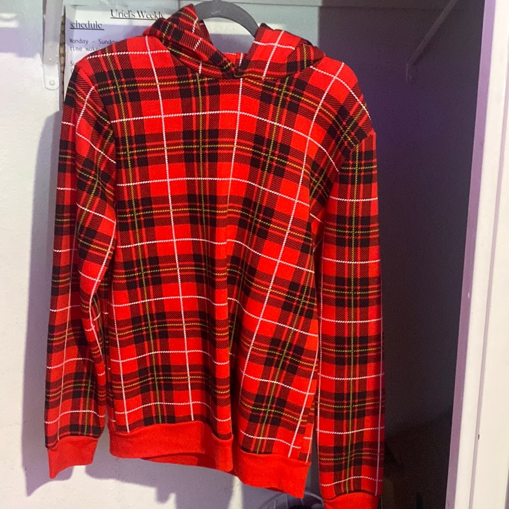 Plaid sweater by guess